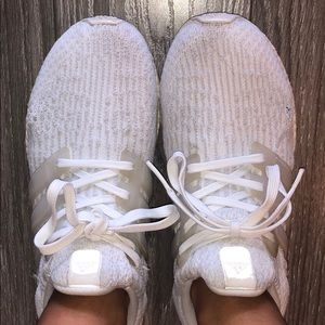 Women’s Adidas Ultraboost 7.5